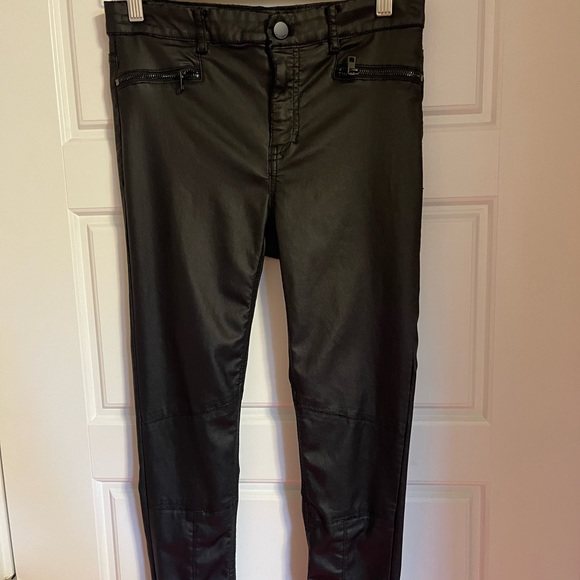 🖤Calvin Klein🖤 Faux Leather Skinny Jeans - Picture 1 of 3